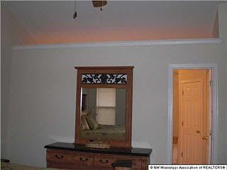 5th image of 6362 Oak Leaf Dr