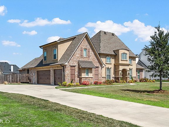4th image of 628 Silkwood Dr