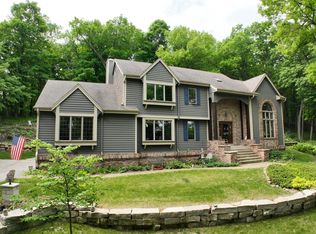 W305N7241 County Rd E, Hartland, WI 53029