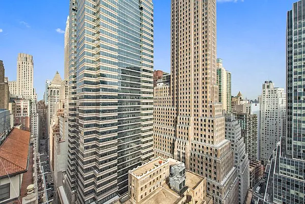 Rented by Keller Williams NYC | media 21