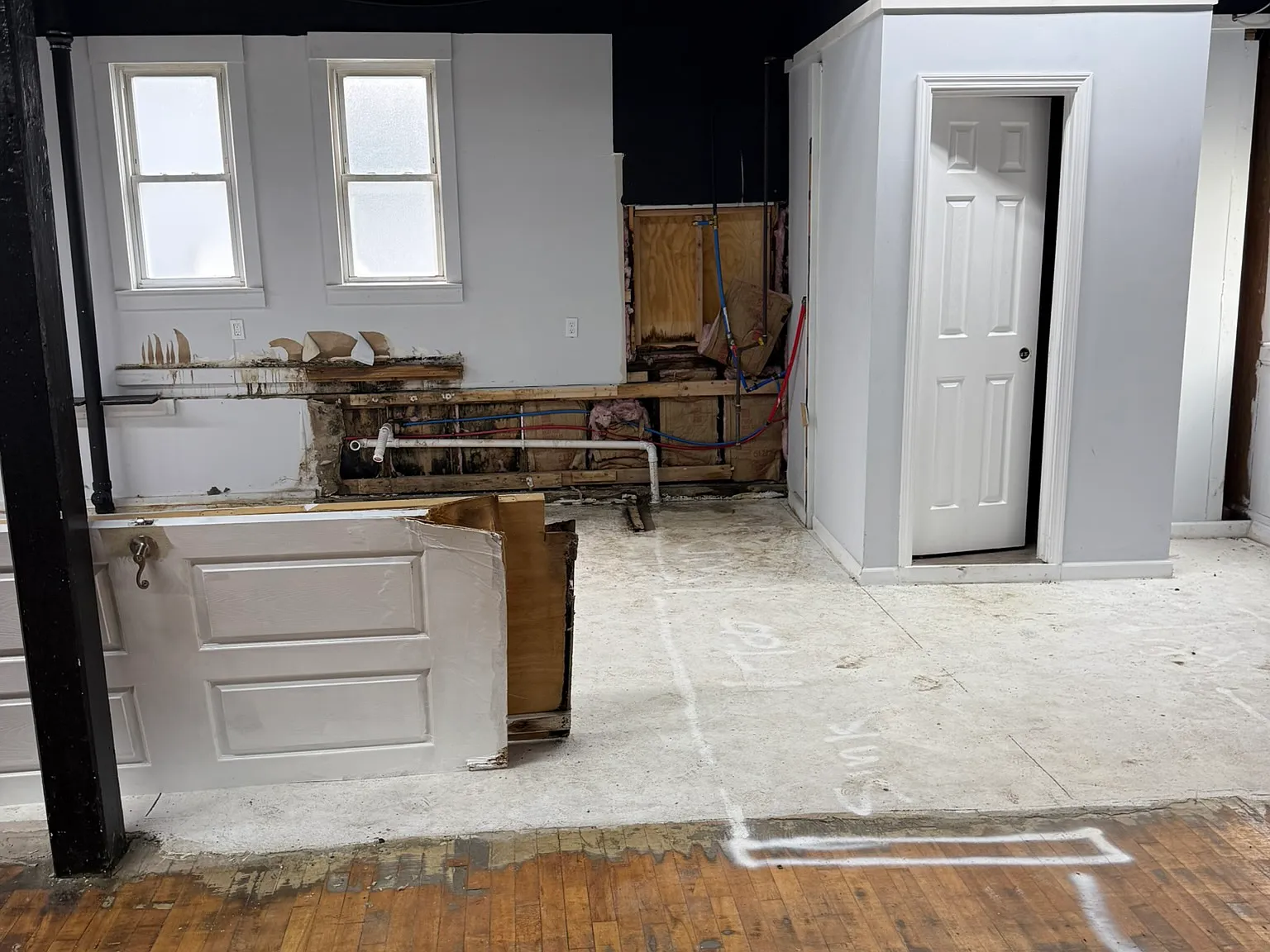 Studio, 1450 sqft, $1,500 — Photo 3