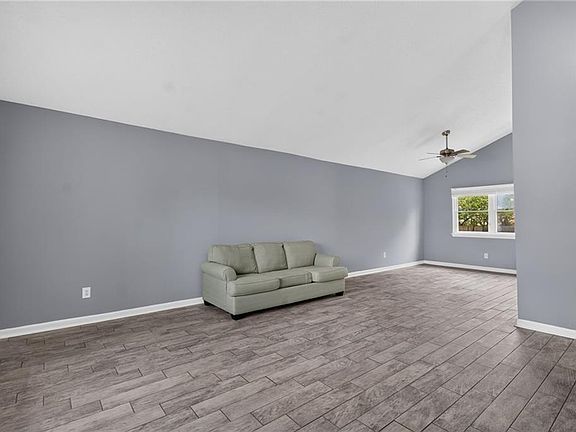 5th image of 3316 Turtle Rock Dr