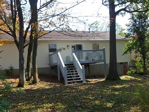 3rd image of 252 Briar Patch Ln