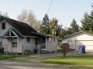 10611 2nd Pl SW, Seattle, WA 98146