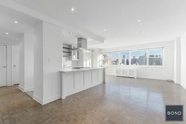 Rented by Bond New York | media 24