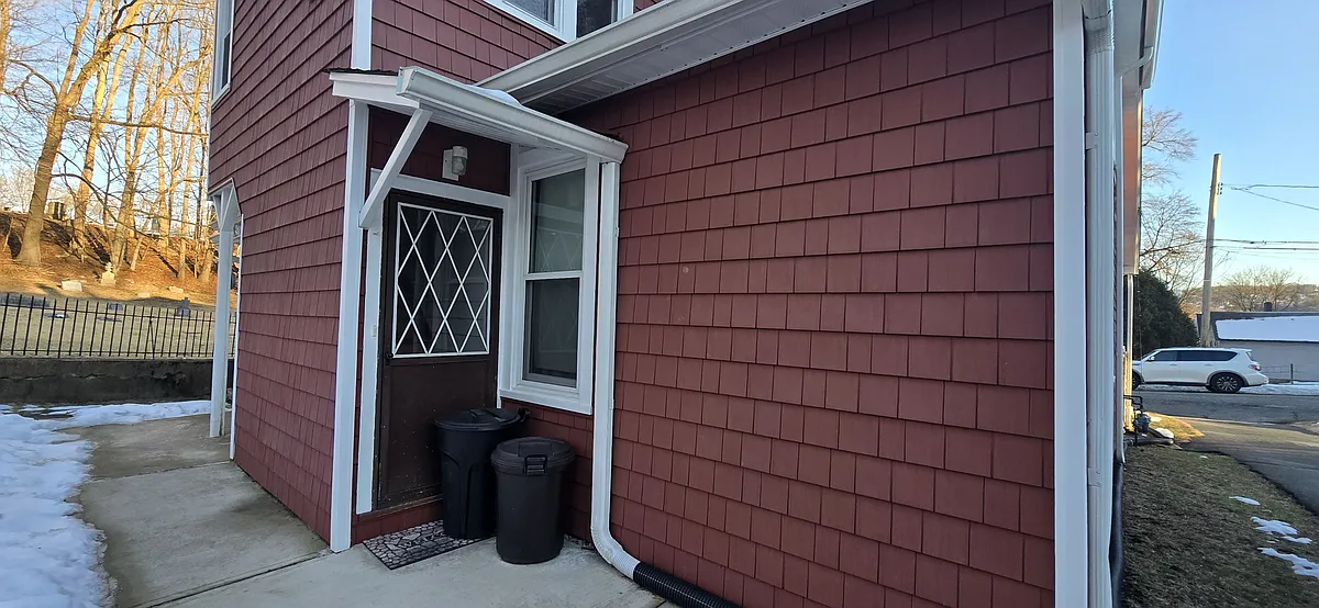 Building Photo - 27 Losey St #B