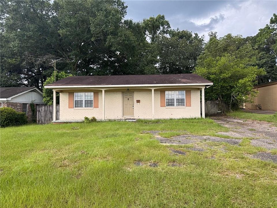 1st image of 3909 Pleasant Valley Rd