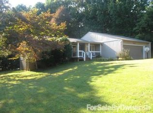 502 Hartwell Dr, Seneca, SC 29672
