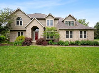 12627 Oakmere Dr, Pickerington, OH
