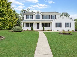 377 Neptune Dr, Manahawkin, NJ 08050