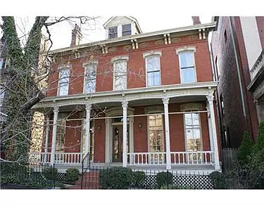 404 Cedar Ave APT 4 photo 1