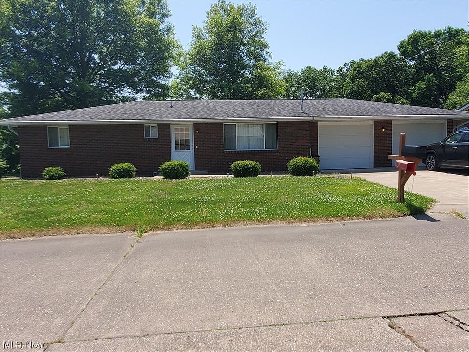 1st image of 100 E Lubeck Hills Dr