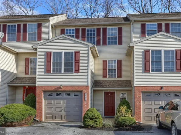 2110 Autumn Ct, Lebanon, PA 17042