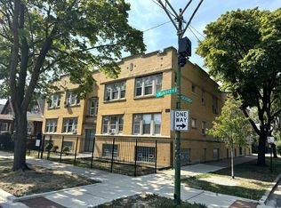 2054 N Kilpatrick Ave #1S, Chicago, IL 60639