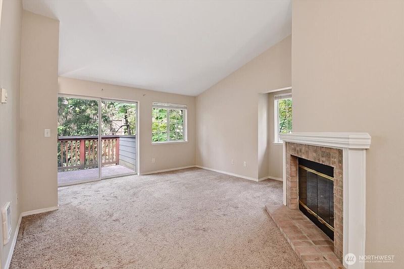 5th image of 15433 Country Club Drive #E305