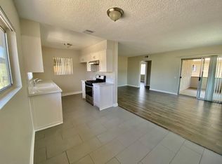 605 N Los Robles Ave APT 8, Pasadena, CA 91101