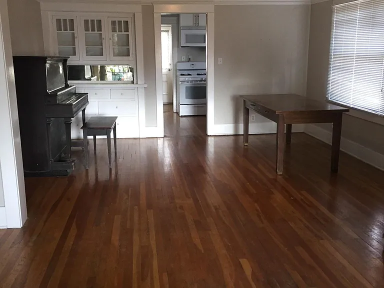 722 W Lynwood St — Photo 5