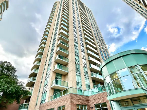 22 Olive Ave, Toronto, ON