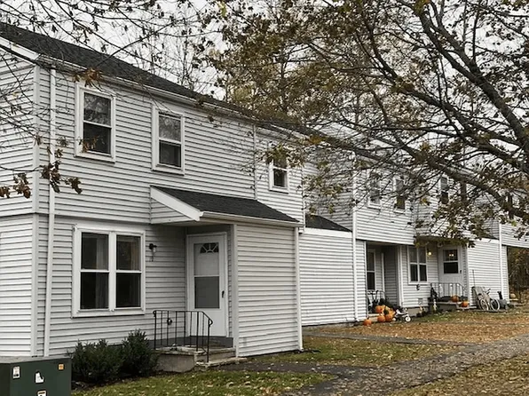 46 Hale St, Lincoln, ME 04457