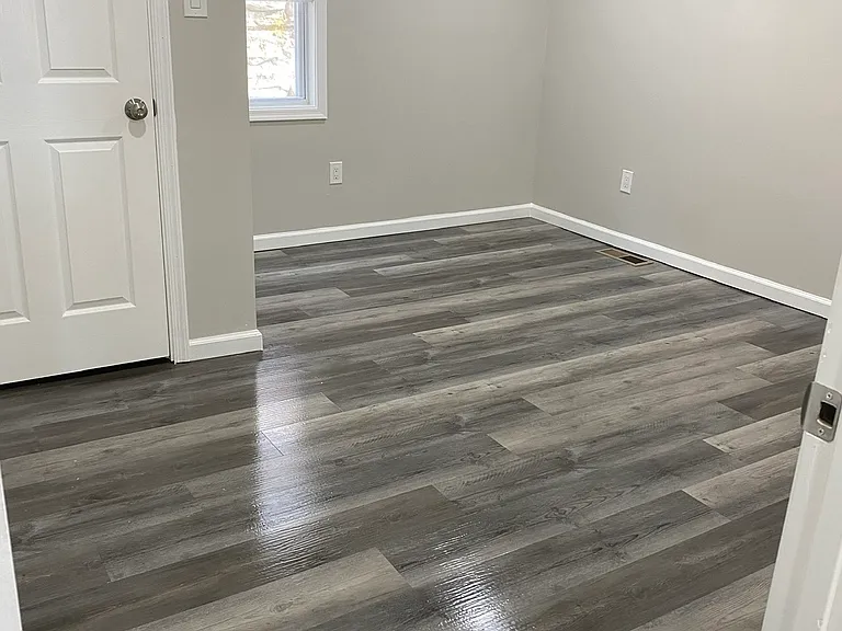 599 N Main St #1 — Photo 4
