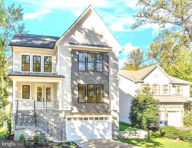 2222 N Vermont St, Arlington, VA, 22207