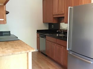 231 Easy St APT 5, Mountain View, CA 94043