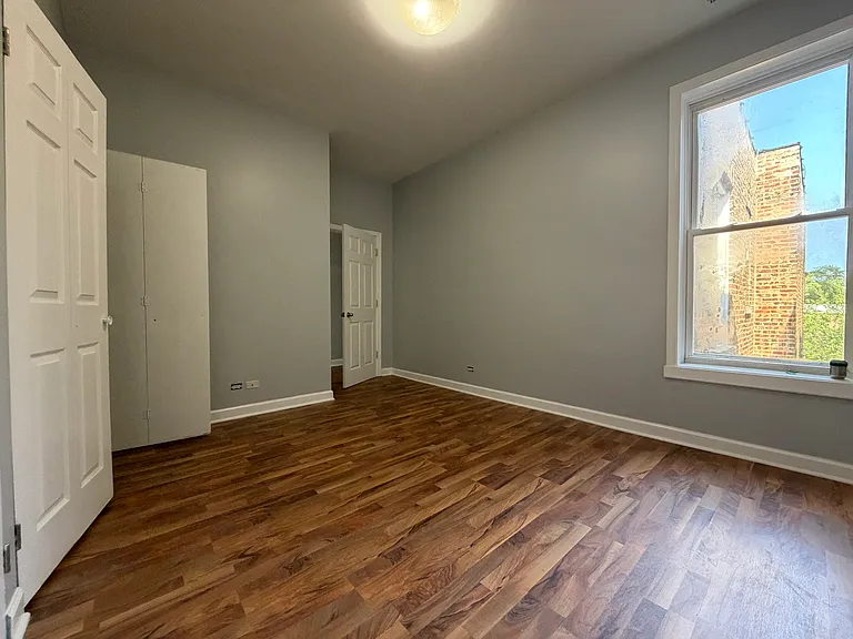 5837 S Calumet Ave #3S — Photo 6
