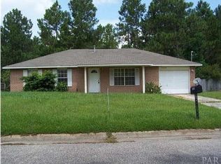 10490 Willow Lake Dr, Pensacola, FL 32506