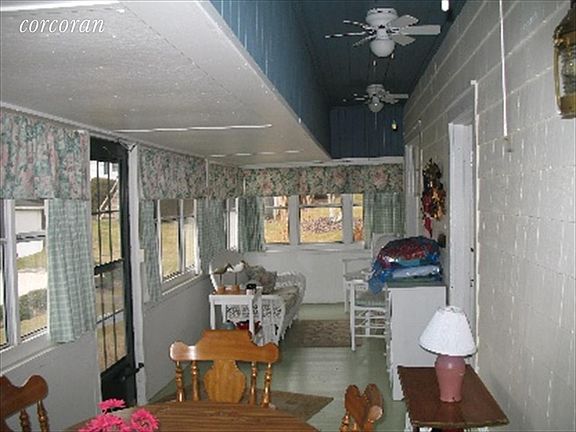 3rd image of 59B Bay St