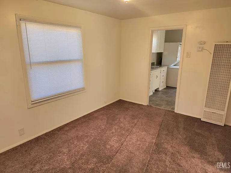 118 Eye St — Photo 3