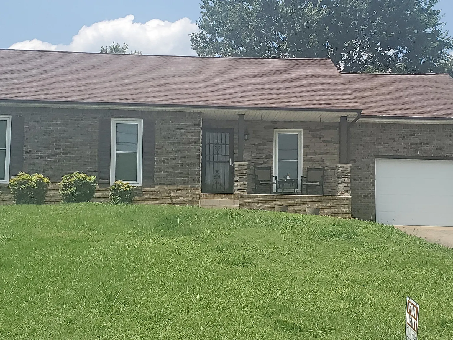 3107 Larson Ln — Photo 1