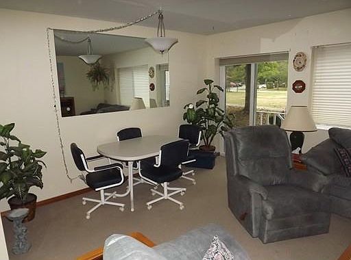 4th image of 7 Bayberry Dr APT 1