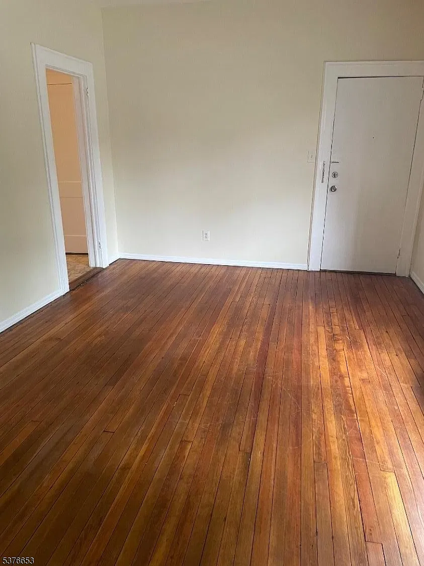 1 bed, 1.0 bath, $1,650 — Photo 3