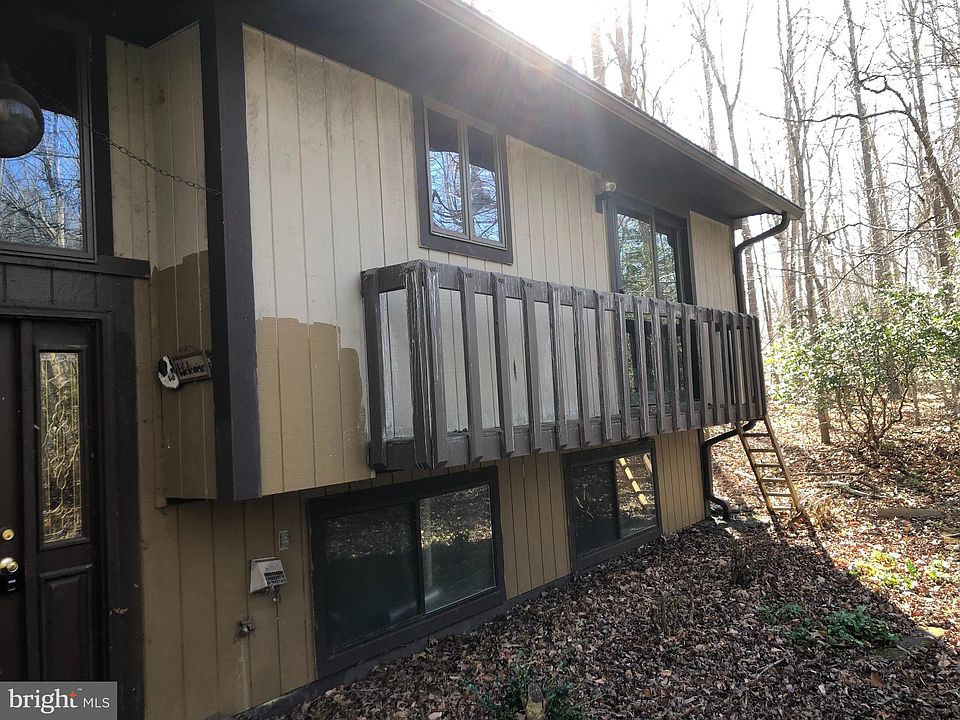 1st image of 3831 Sunrise Dr