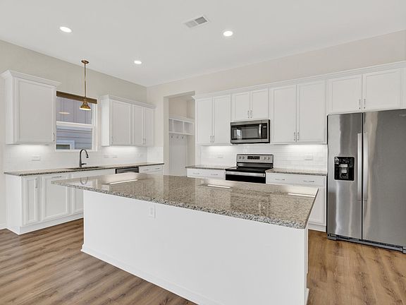 4th image of 4604 Kobus Ct