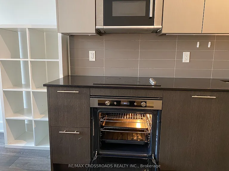 403 Church St #1906 — Photo 15