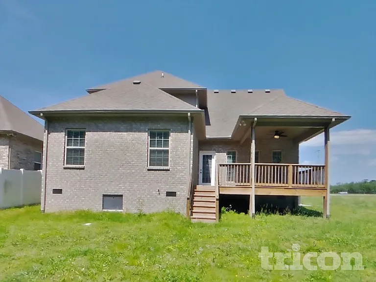 109 Jesse Dr — Photo 16