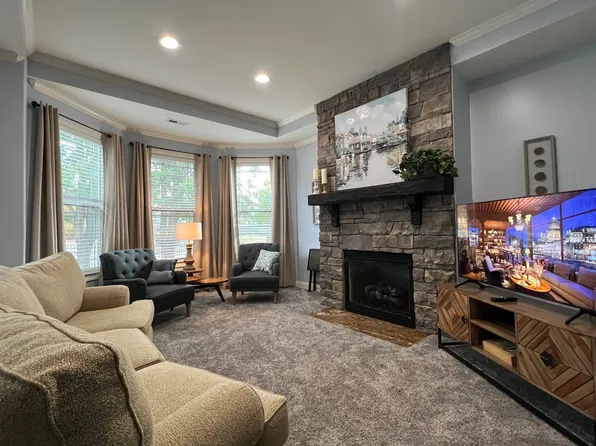 1519 E North St #A, Greenville, SC 29607