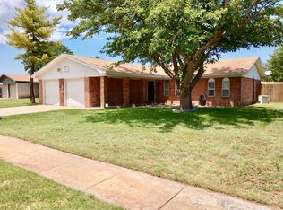 5526 2nd St, Lubbock, TX 79416