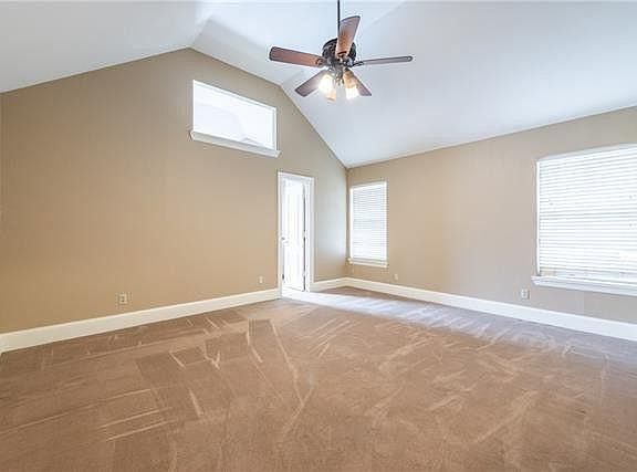 3rd image of 1534 Southfork Dr