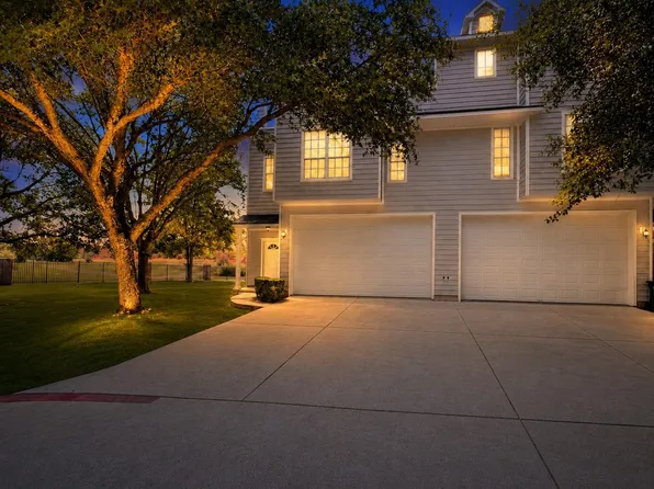 155 Binnacle Ct #A, Willis, TX 77318