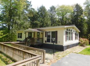 630 Braden Rd, Greenfield Park, NY 12435