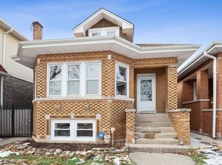 3016 N Kilbourn Ave, Chicago, IL 60641