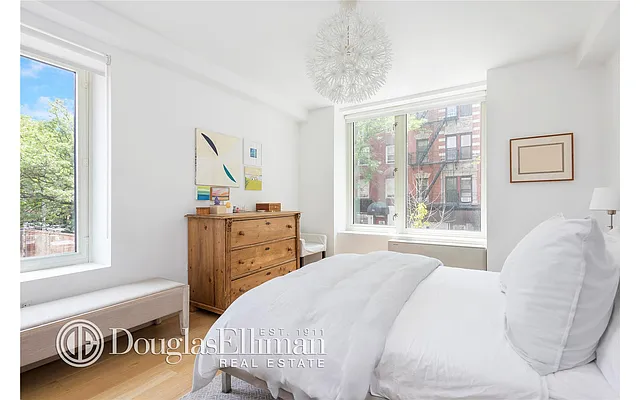 Sold by Douglas Elliman | media 2