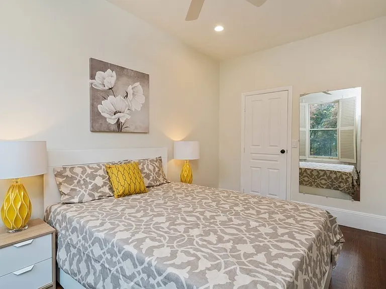 320 Commonwealth Ave #21 — Photo 11