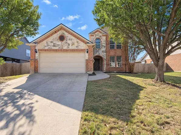 1476 Park Crest Dr, Crowley, TX 76036