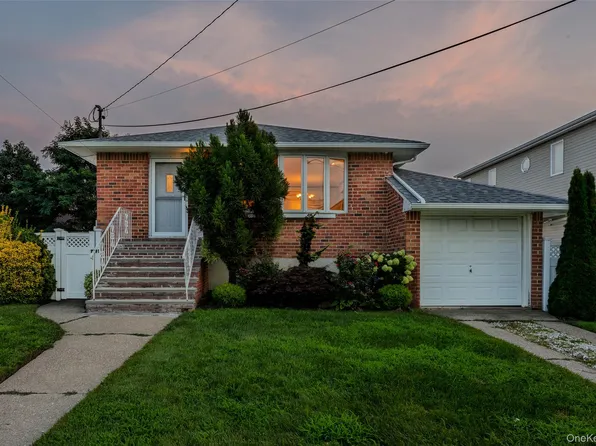 2470 Horace Court, Bellmore, NY 11710