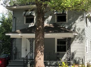 830 S Douglas Ave, Springfield, MO 65806
