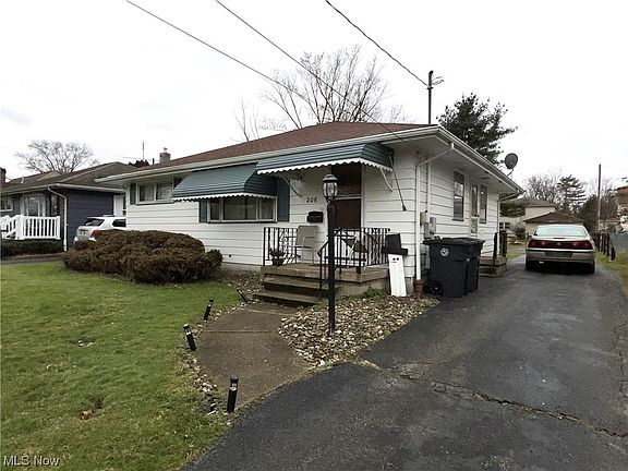 2nd image of 206 Meadowbrook Ave SE