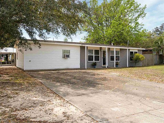 2nd image of 3253 Princeton Dr